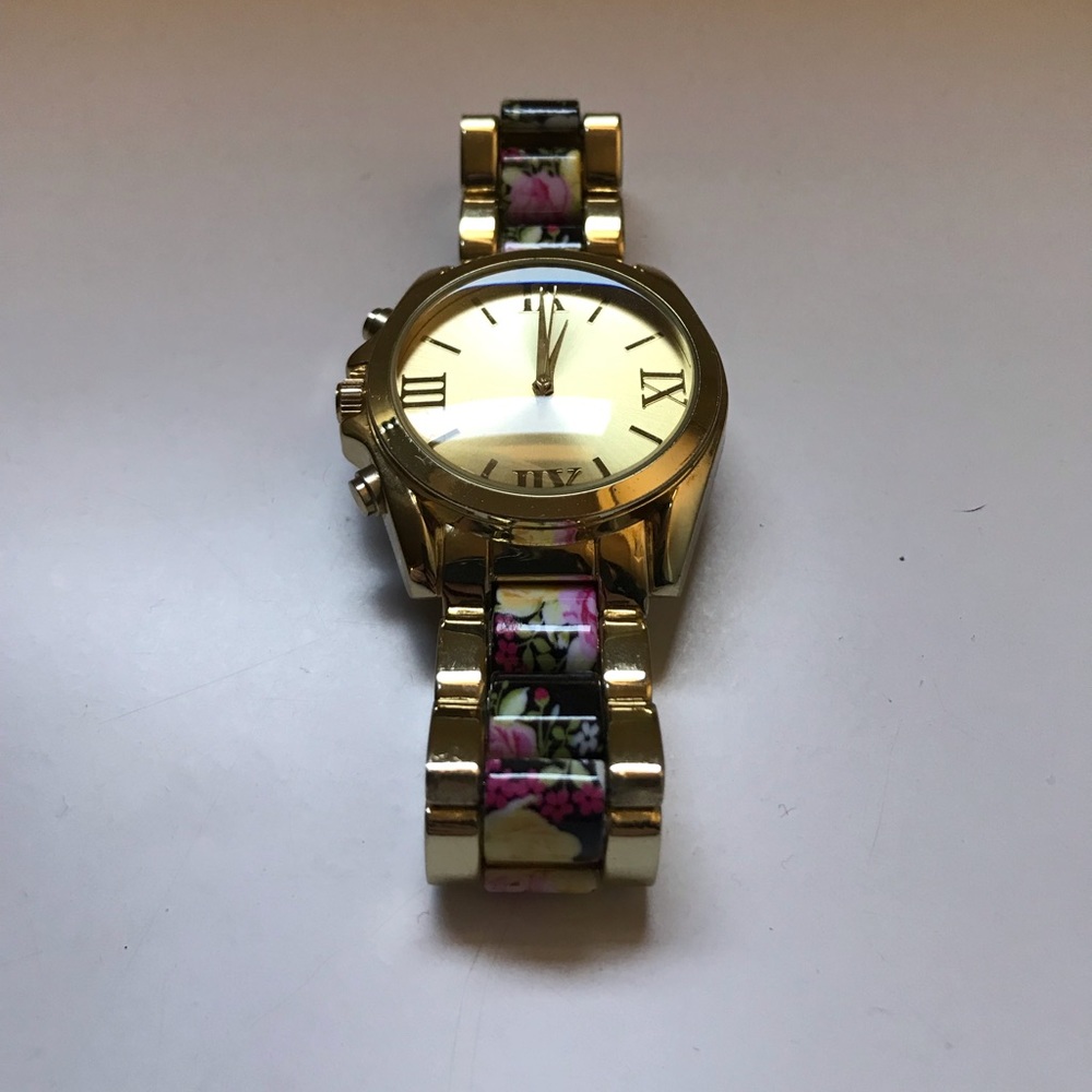 🔥CLAIRE’S WATCH 🔥